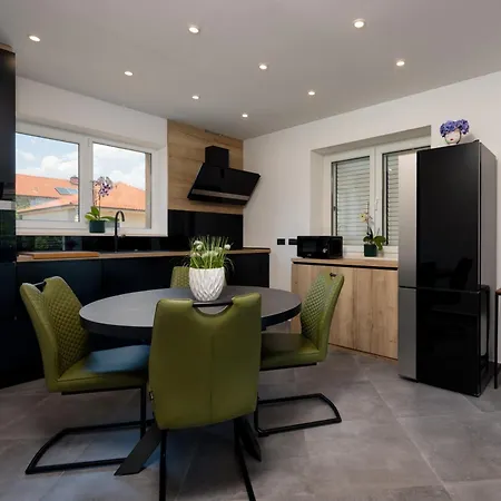 Apartman Kia Ora *